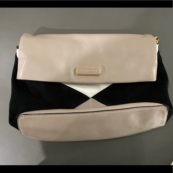 MARC JACOBS CROSSBODY - Picture 1 of 5